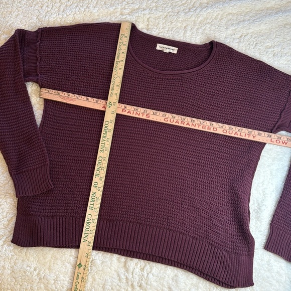 Lucky Brand crew neck sweater, burgundy women’s size medium - Picture 8 of 12
